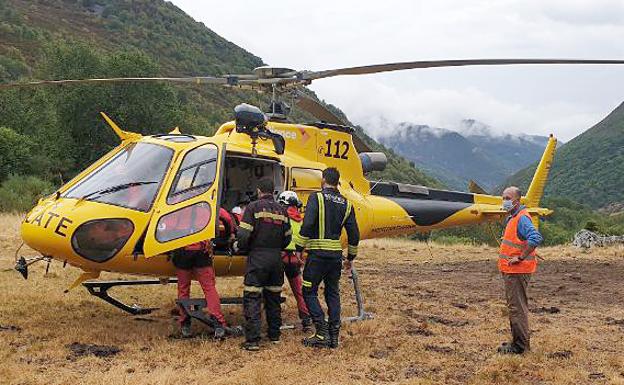 Trasladado al hospital un senderista francés que sufrió una caída en Páramo del Sil