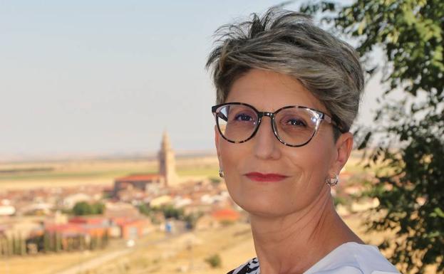 Blanca Martín: «Espero que las fiestas de Nava del Rey se disfruten con alegría, pero con responsabilidad»