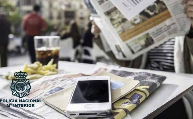 Roba un móvil en Burgos y le pillan por enviar una foto suya a través de WhatsApp