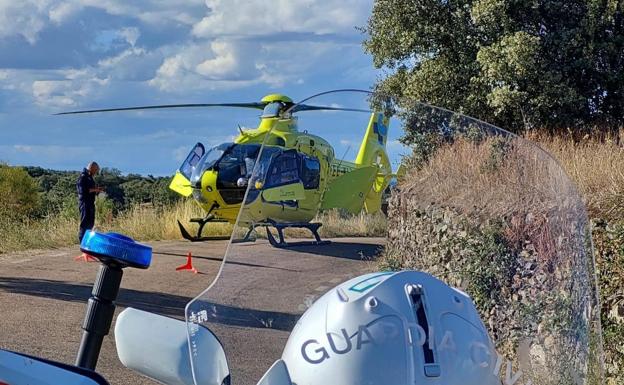 Trasladado en helicóptero tras chocar frontalmente con su coche contra otro en la carretera que une La Rinconada y Tejeda