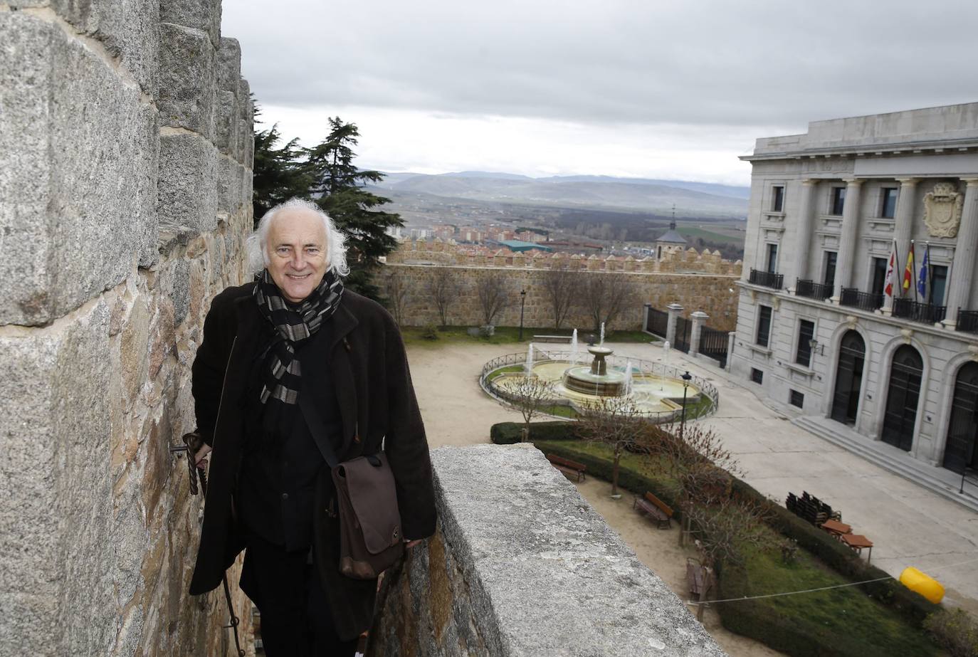 A las 19:40: 'Diálogos con la tierra', con Amancio Prada