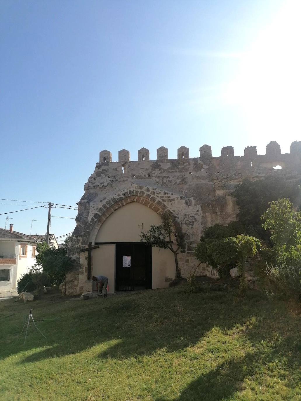 La Junta rehabilita la capilla del palacio medieval de los Contreras en Laguna de Contreras