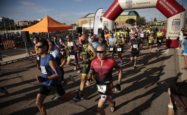 Marc Rodríguez y Azucena Paniagua triunfan en el V Duatlón Cross de Carbajosa de la Sagrada