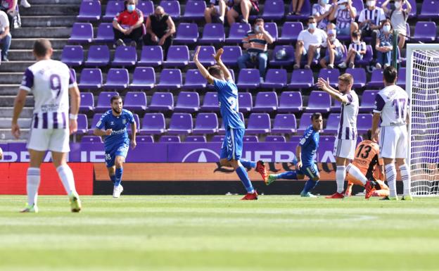 Pacheta se obceca en los tres centrales y mata al Real Valladolid