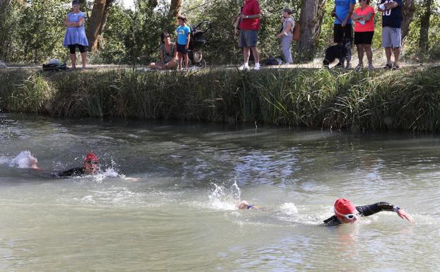 Fernández Pinedo y Marina Muñoz, convocados para el Mundial de Duatlón de Avilés