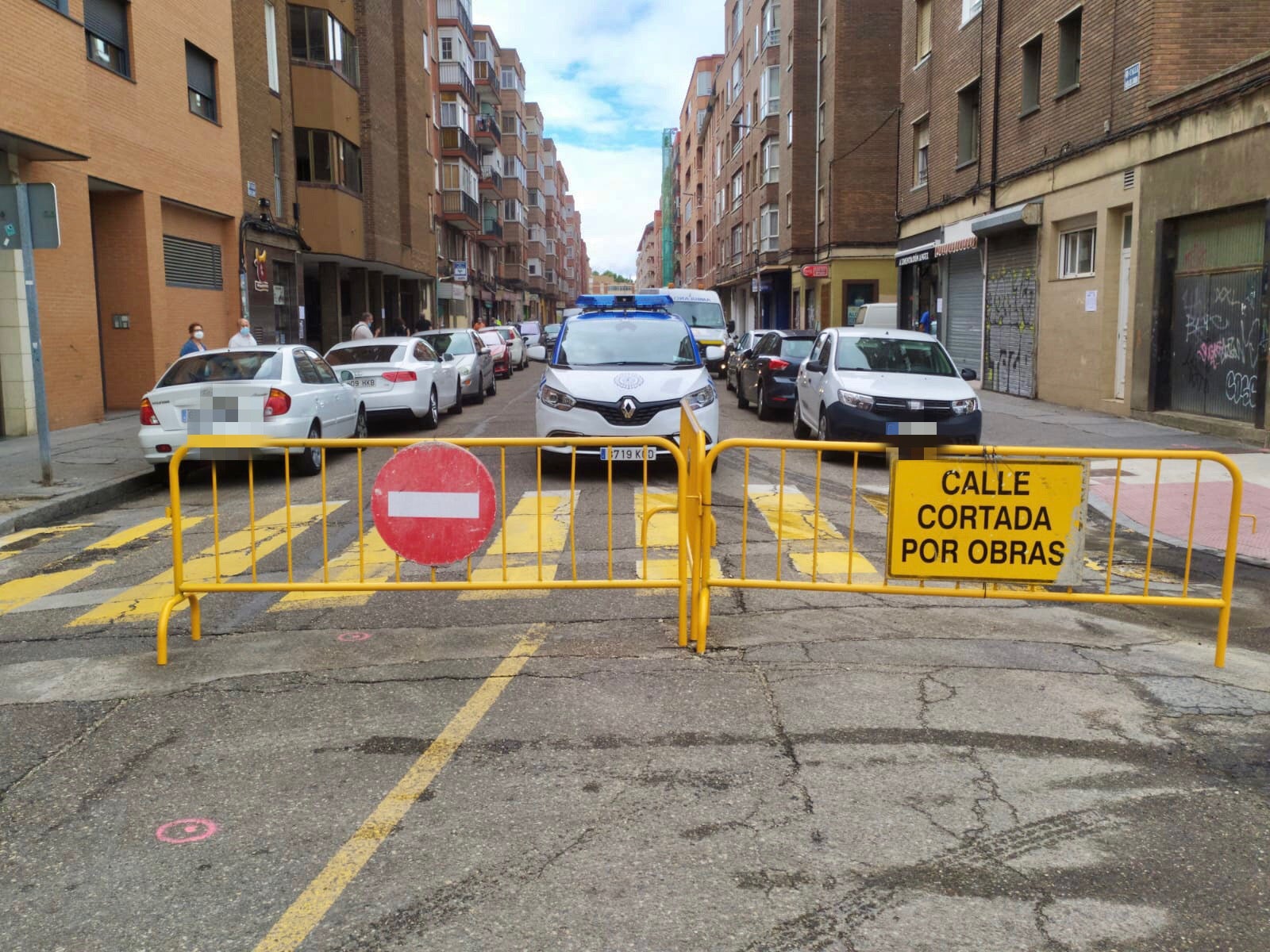 Cortada al tráfico la calle Nueva del Carmen