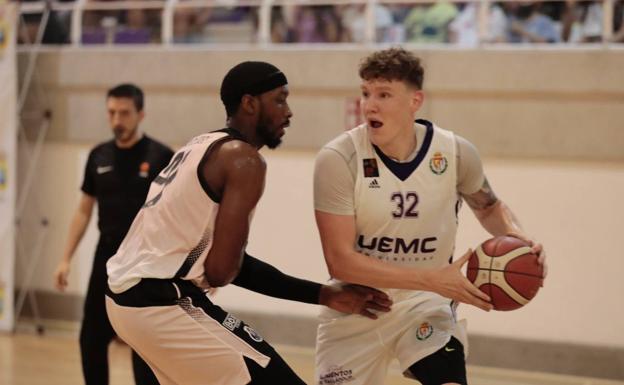 Examen de altura para el UEMC