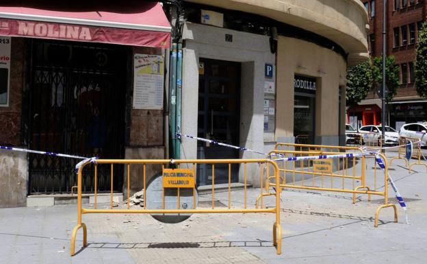Cortes en Doctrinos y en calle Nueva del Carmen