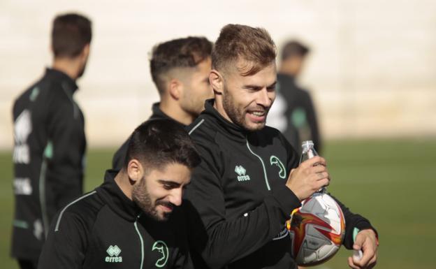 Mandi Sosa se entrena ya con Unionistas para preparar el duelo ante el Deportivo de La Coruña