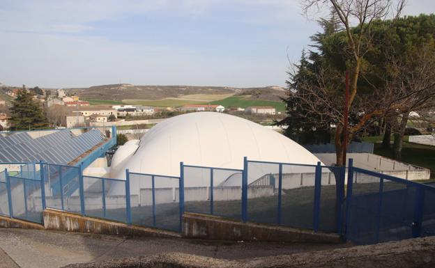 La adjudicataria de la obra de la piscina de Cuéllar renuncia a firmar el contrato