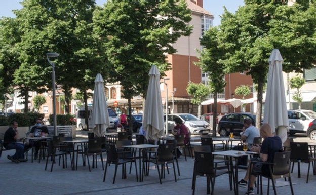 Los hosteleros de Laguna, expectantes ante la nueva normativa del sector