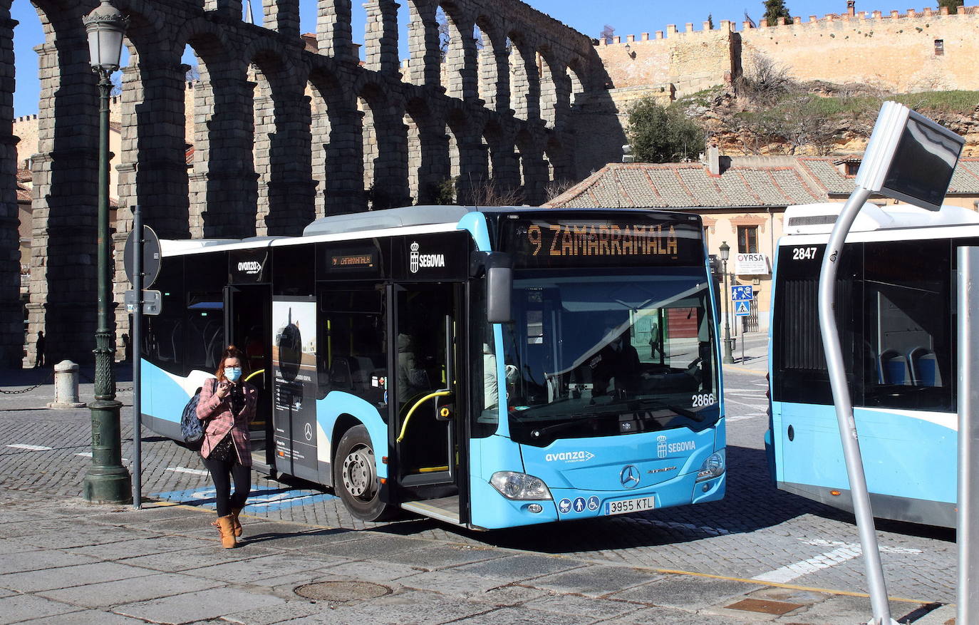 El Ayuntamiento restaura el servicio de la línea Buho y finaliza el refuerzo en las líneas 4, 8 y 9