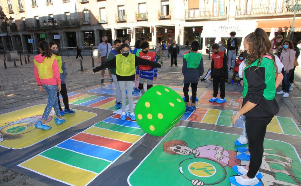 La Once trae los colores de la ilusión a Segovia