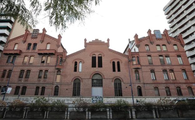 El plan de urbanismo permite cien viviendas en la Electra tras 15 años sin uso