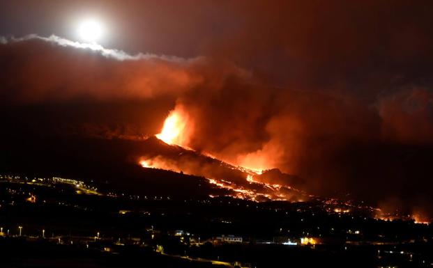 De pronto, un volcán