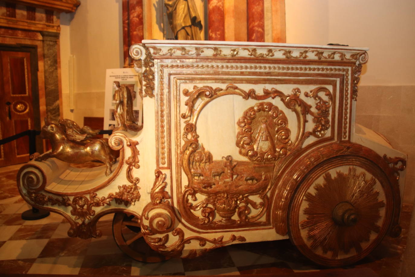 La carroza del Henar recupera su esplendor