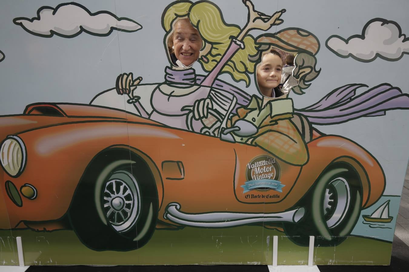 Búscate en el Photocall del Valladolid Motor Vintage (8)