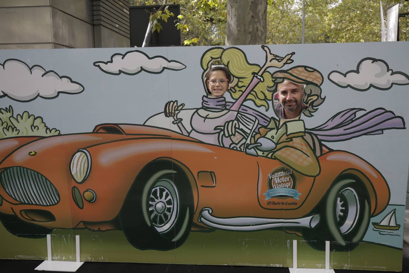 Búscate en el Photocall del Valladolid Motor Vintage (9)