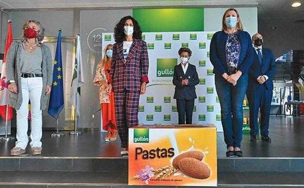 La Junta y Galletas Gullón colaboran en la lucha contra la violencia de género