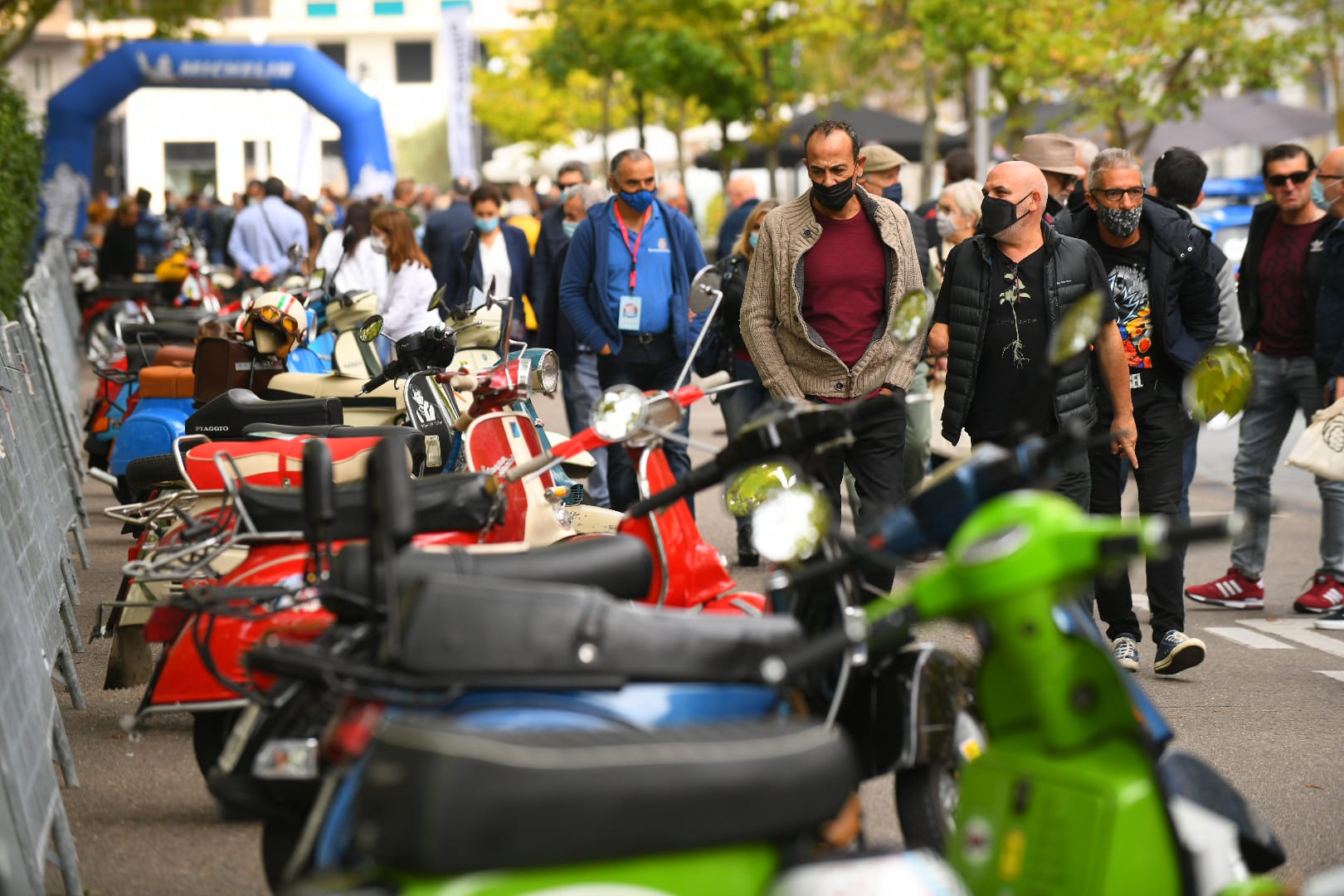 Más de medio millar de inscritos animan un Valladolid Motor Vintage de éxito de público