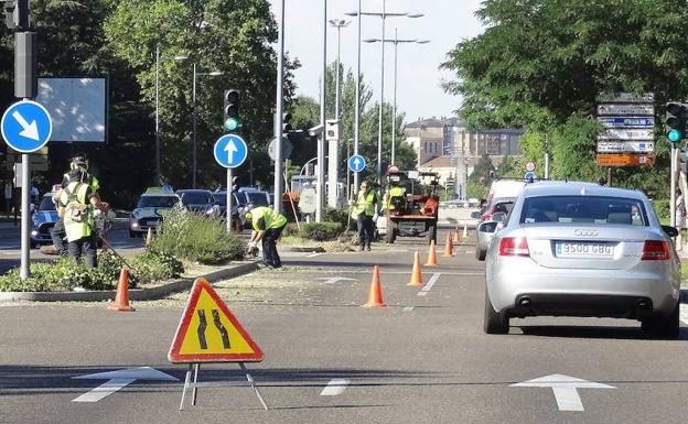 Corte de un carril en la avenida Salamanca hasta el próximo viernes 1 de octubre