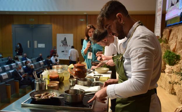 Salamanca abre las puertas a «las mejores figuras del panorama culinario y del ibérico»