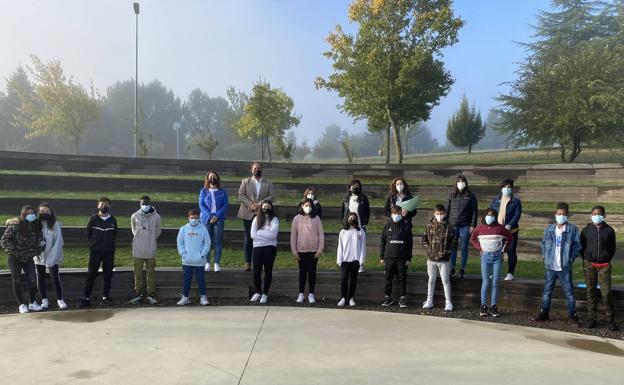 Los nuevos alumnos del IES Vía de la Plata de Guijuelo participan en una jornada de convivencia