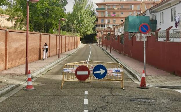 Corte completo de la calle Mercurio en el barrio de La Victoria