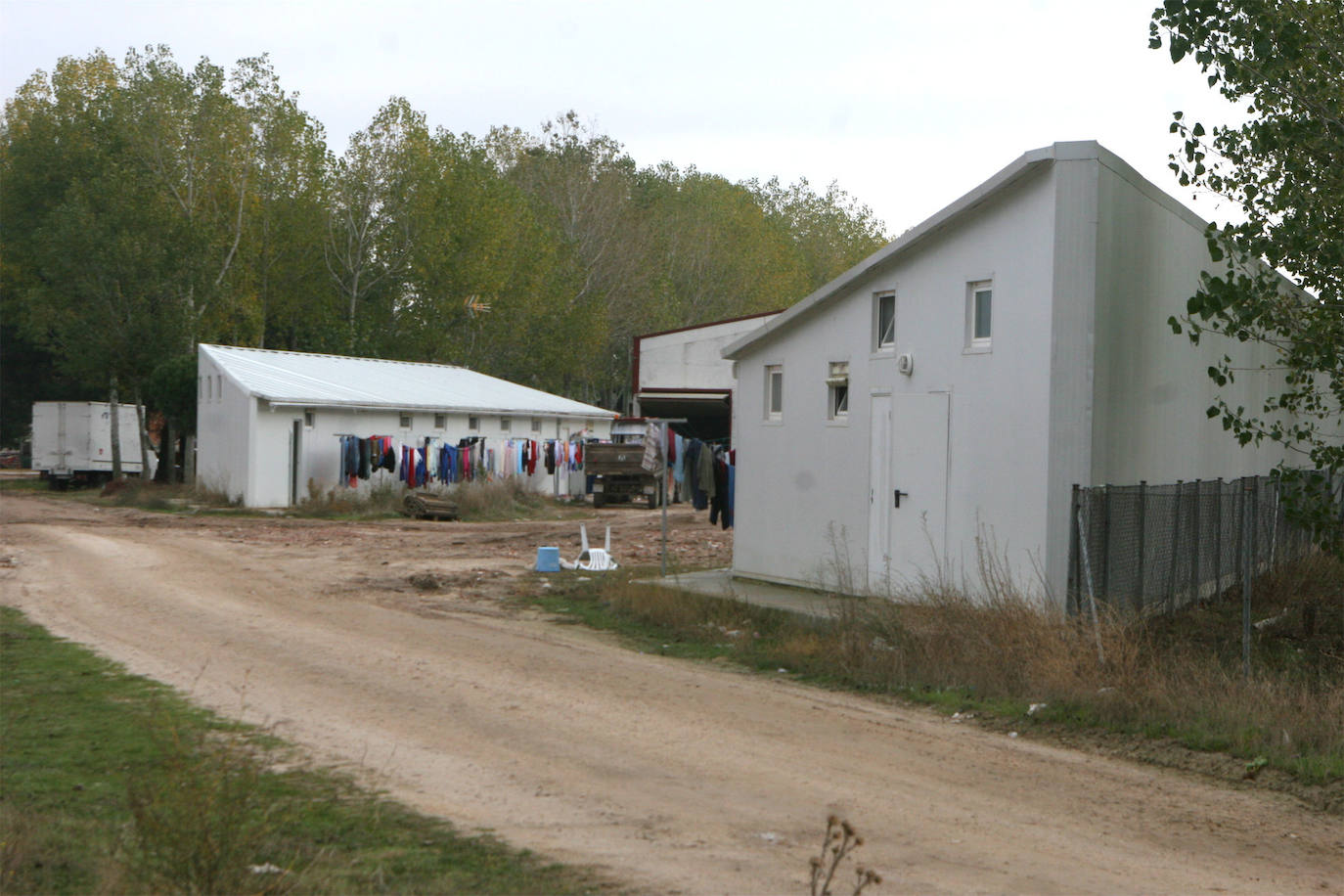 Confirmado un brote de covid-19 con 20 casos positivos entre 'temporeros' en Mozoncillo