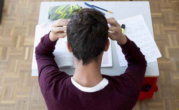 La cifra de suspensos en Bachillerato se duplica por el alto nivel educativo