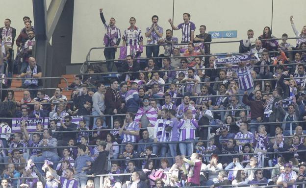 Más de un centenar de aficionados animarán al Real Valladolid en El Toralín