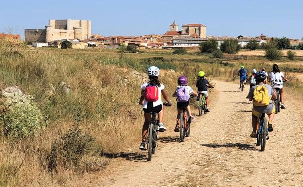 1.300 jóvenes de 67 pueblos de Palencia han participado en las actividades de verano organizadas por la Diputación