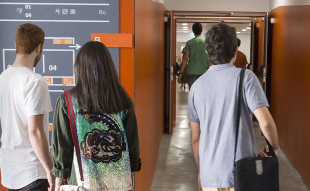 Las nuevas medidas anticovid de la UVA no gustan a los alumnos