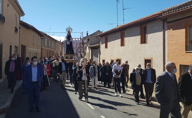 Bolaños de Campos rinde devoción a la Virgen del Carmen