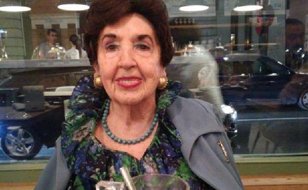 Fallece la docente jubilada Paquita Bayón, que en mayo cumplió cien años