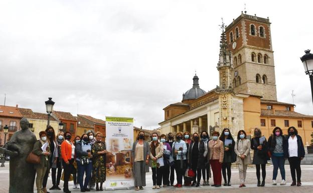 Una jornada en Villalón anima a la mujer a impulsar proyectos emprendedores en los pueblos
