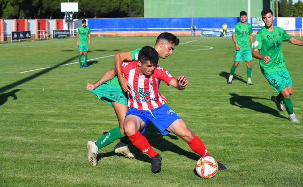 El Atlético Tordesillas prolonga sin brillo su buena racha