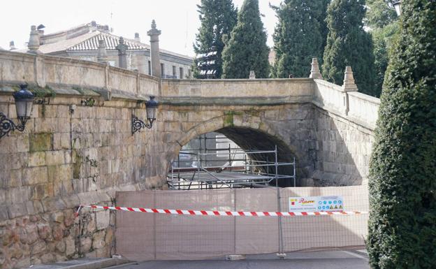 La reparación de una avería en la red de agua cortará al tráfico Arroyo de Santo Domingo el próximo lunes