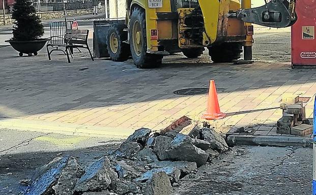 Un imbornal frenará las inundaciones por lluvias en la plaza José Echegaray