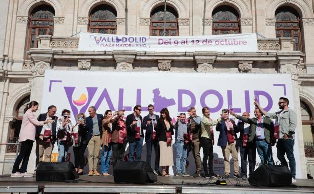 Óscar Puente quiere extender la fiesta del vino desde la Plaza Mayor a otros barrios