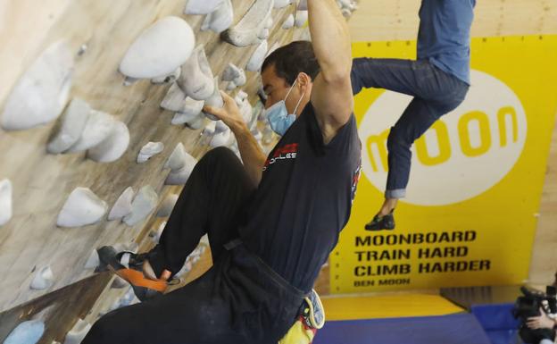 Eras de Santa Marina estrena un espacio de escalada de 74 metros cuadrados