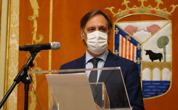 El alcalde de Salamanca acusa al Gobierno de generar «territorios de primera y de segunda» con los presupuestos