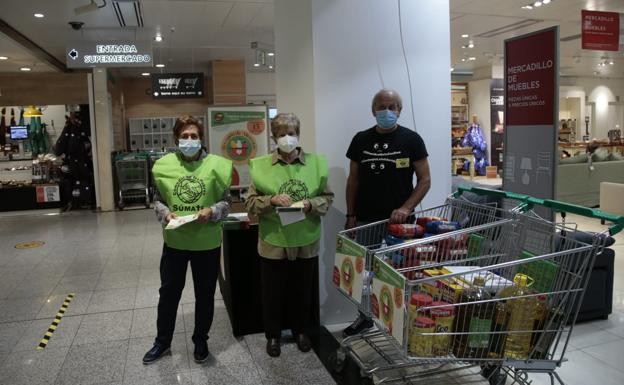 El Corte Inglés de Salamanca acoge este viernes una recogida solidaria de alimentos