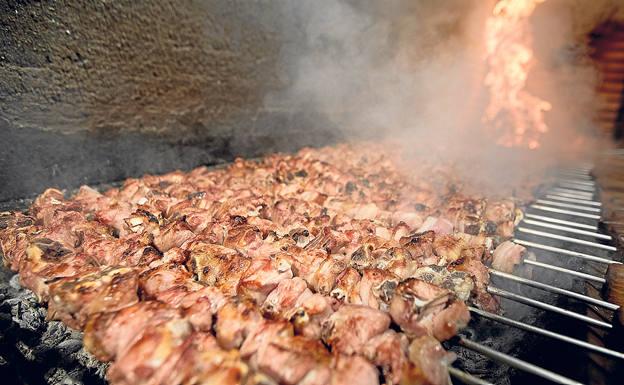 Mesón de Pedro, sabor a tradición y olor a brasas