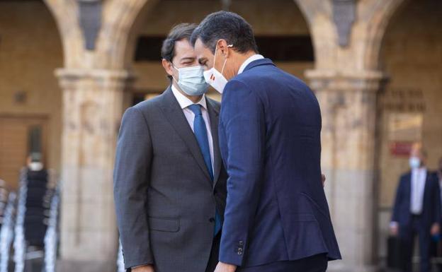 Pedro Sánchez va con Mañueco