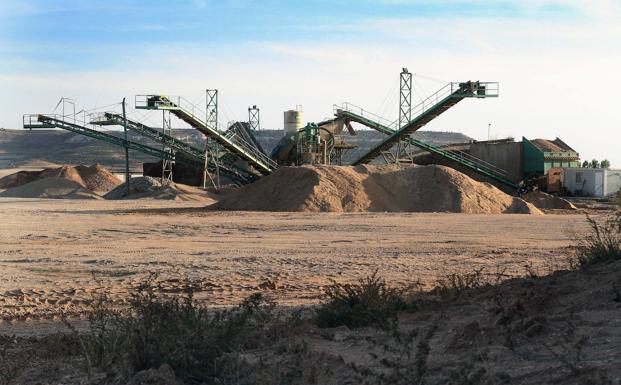 Juzgan este lunes a un matrimonio por administración desleal en una gravera de Torquemada