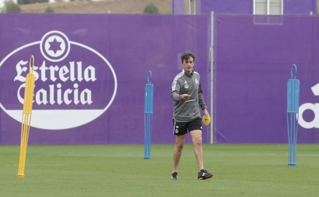 Pacheta pide cautela y asegura que «si el Real Valladolid piensa en Gijón, perderá con el Ibiza»