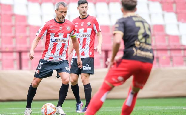 César Caneda: «Unionistas y SD Logroñés demuestran con su gestión que no todo es dinero en el fútbol»