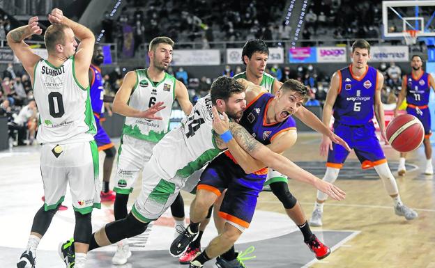 El Palencia Baloncesto sigue inmaculado