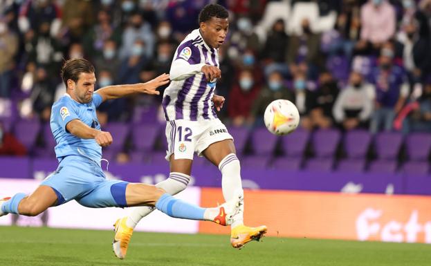 Plata quiere alcanzar su «techo» futbolístico y «sumar para que el Real Valladolid esté arriba»